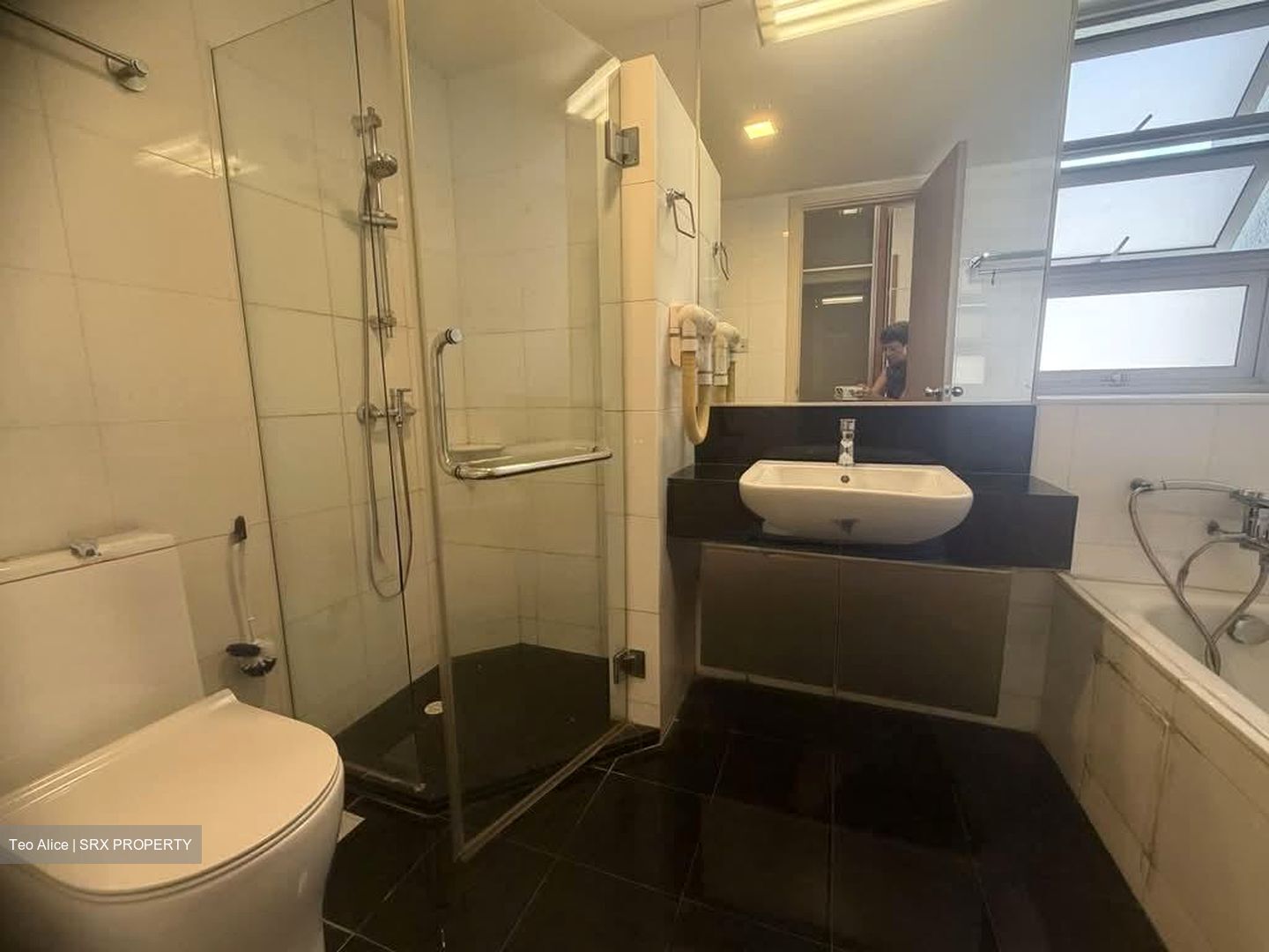 Le Crescendo (D14), Condominium #590850861